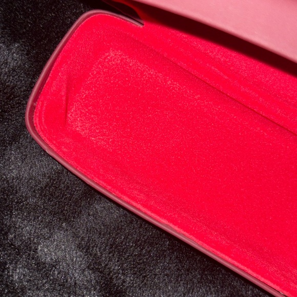 Ray-Ban Pink Eyewear Case - Picture 9 of 11